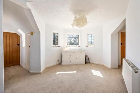 Parkfield Road, 28-024.jpg