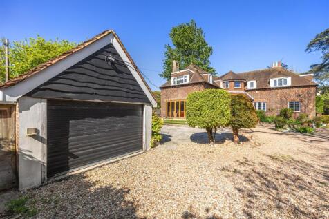 Parkfield Road, 28-037.jpg