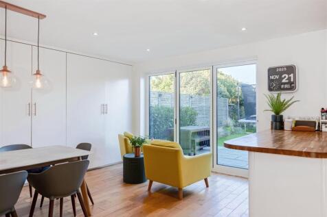 Anscombe Close_10.jpg