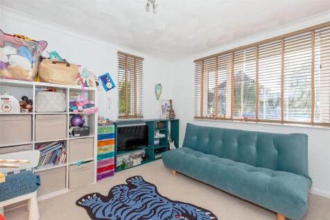 Anscombe Close_8.jpg