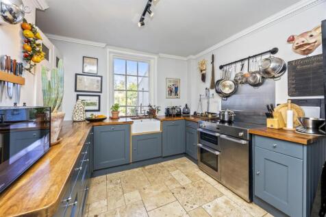 Ambrose Place, 4_4a-009.JPG