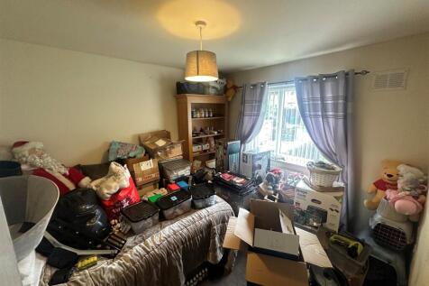BEDROOM TWO.jpg