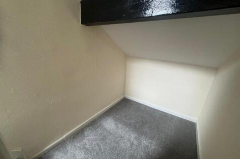 Hallway .jpg