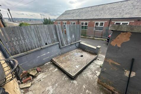 Rear Courtyard