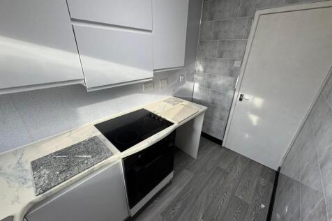 WhatsApp Image 2025-11-19 at 10.53.43 45.jpeg