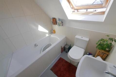 Bathroom.jpg