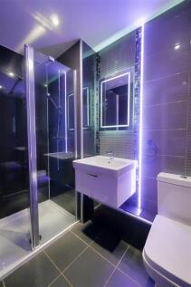 En-suite 2