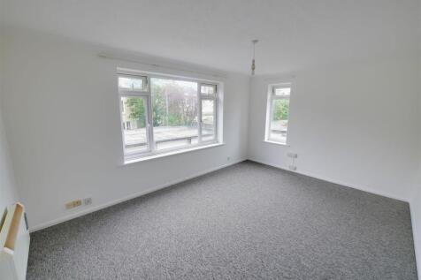 Studio Room
