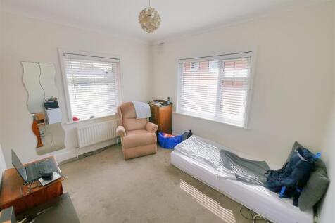 Double Bedroom