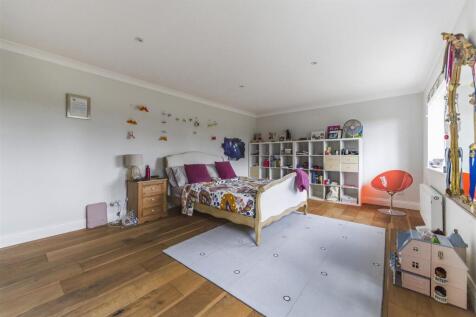 Bedroom 2.jpg