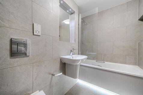 Bathroom.jpg