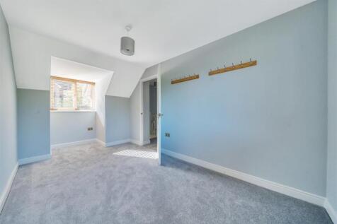 Bedroom 2.jpg