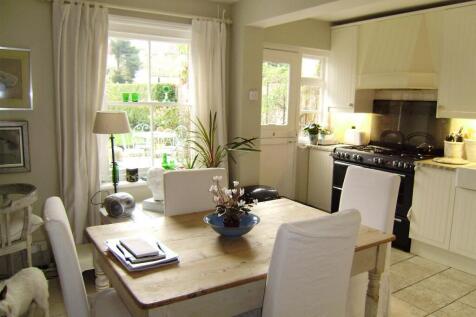 57 Lower Road new kitchen2.JPG