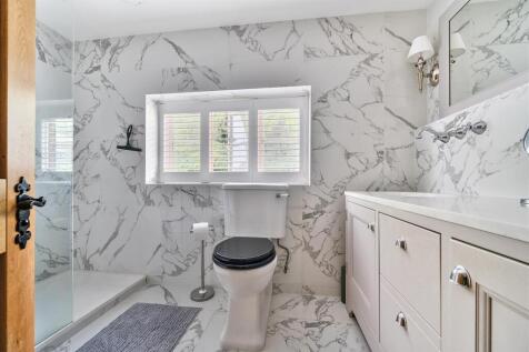shower room.jpg