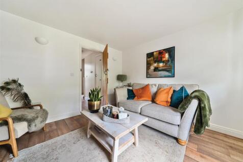 Sitting room.jpg