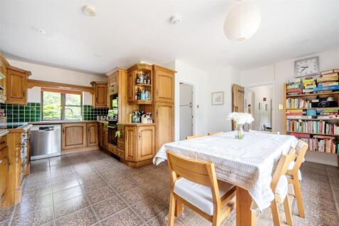Kitchen Dining room.jpg