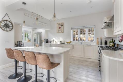 The Cottage - interior high res-15.jpg