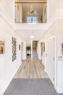 Communal entrance hall.jpg