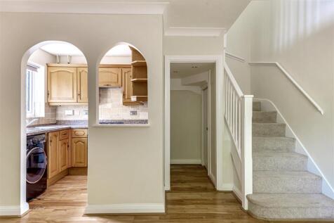 Sitting room into kitchen.jpg