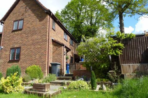37 Mill Close main picture.jpg