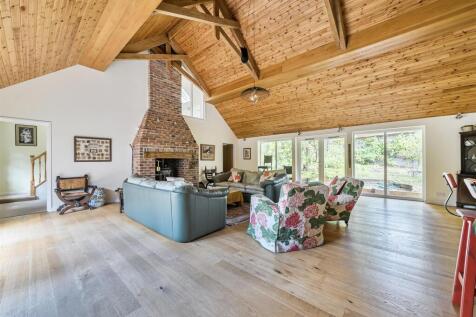 Sitting room.jpg