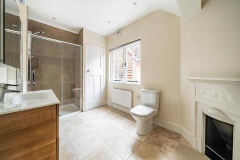 Shower room.jpg