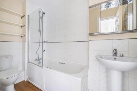 Bathroom.jpg