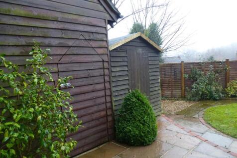 19 Chestnut Avenue shed.JPG