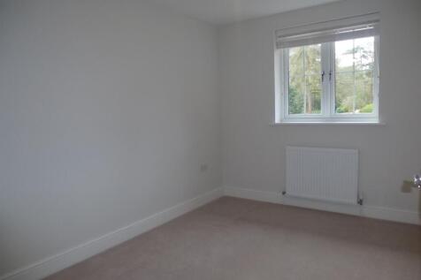 Ambleside - bedroom 4.JPG