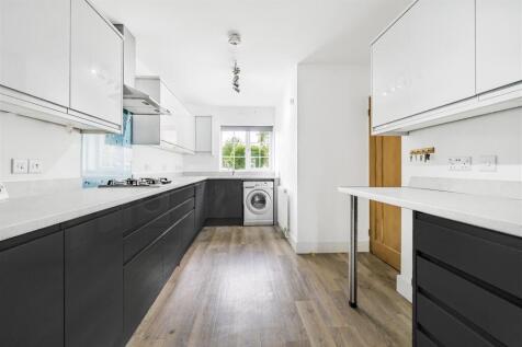 Kitchen 2nd aspect.jpg