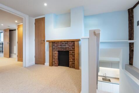 Sitting Room (2).jpg