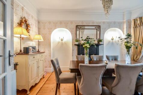 Dining Room .jpg