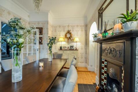 Dining Room .jpg