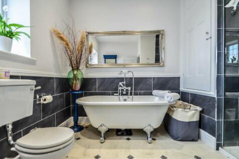 Bathroom .jpg