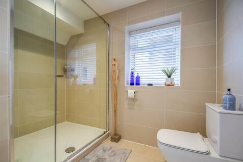 En Suite Shower Room