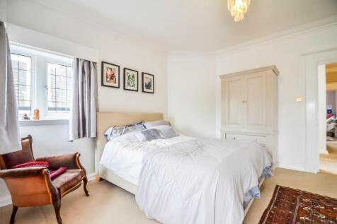Fifth Bedroom