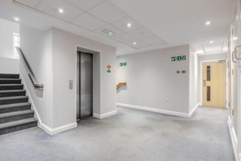Communal Lift