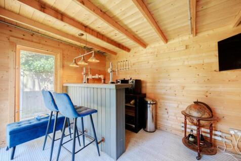 Outbuilding