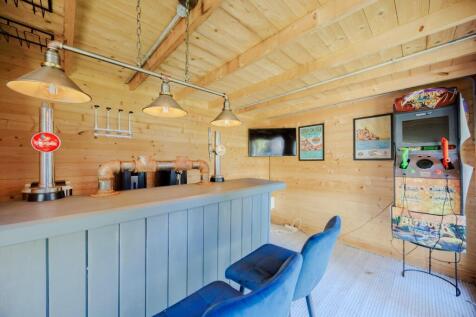 Outbuilding