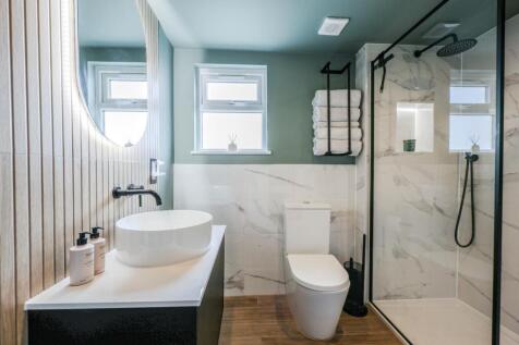 First Floor Shower Room