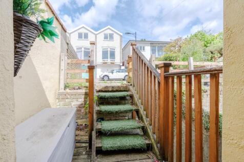 Balcony to Parking