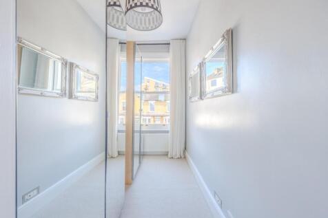 Bedroom 3 / Dressing Room