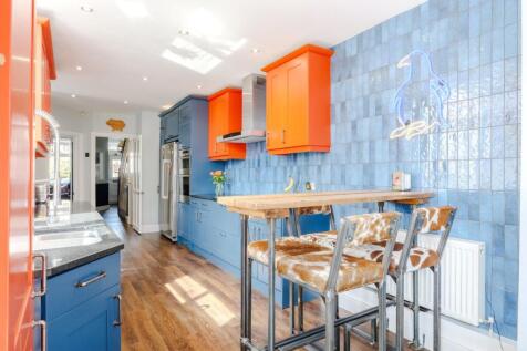 Kitchen / Breakfast Room