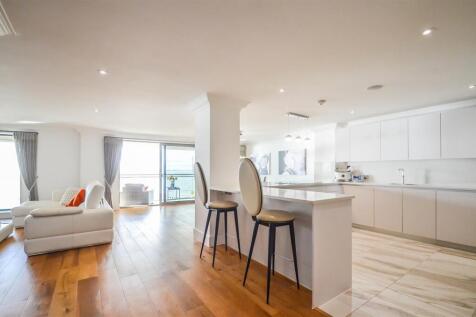 Kitchen - Lounge - Diner