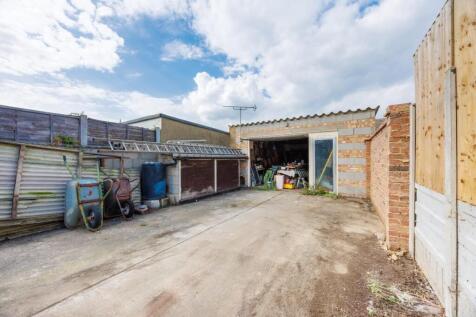 Double Garage