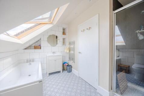 Upstairs Bathroom