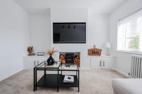 Lounge/Bedroom
