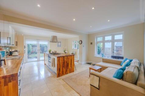 Kitchen/Family Room