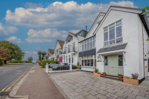 Front Marine Parade