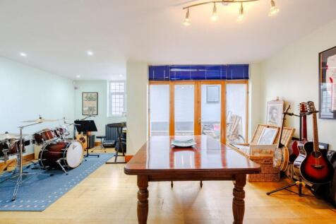 Dining / Sitting Room